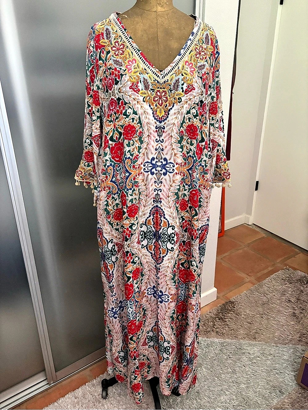 Soft Surroundings Floral Embroidered Maxi/Kaftan42 Dress XL Like New